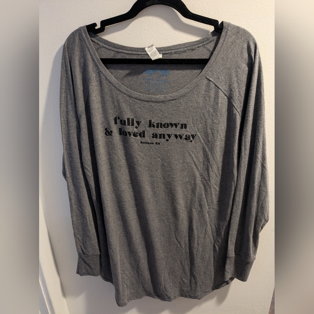 Women's Long Sleeve Gray Top with Inspirational Print